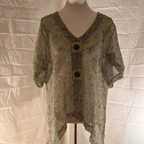 Blair Women's Blouse with Button Detail - Picture 2 of 7